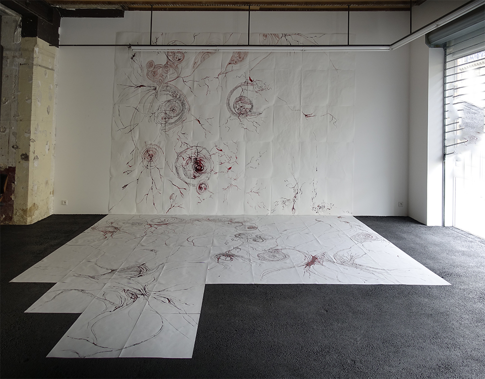 Seves brutes (Raw Saps) - present - Installation of part of the 180 pieces drawing